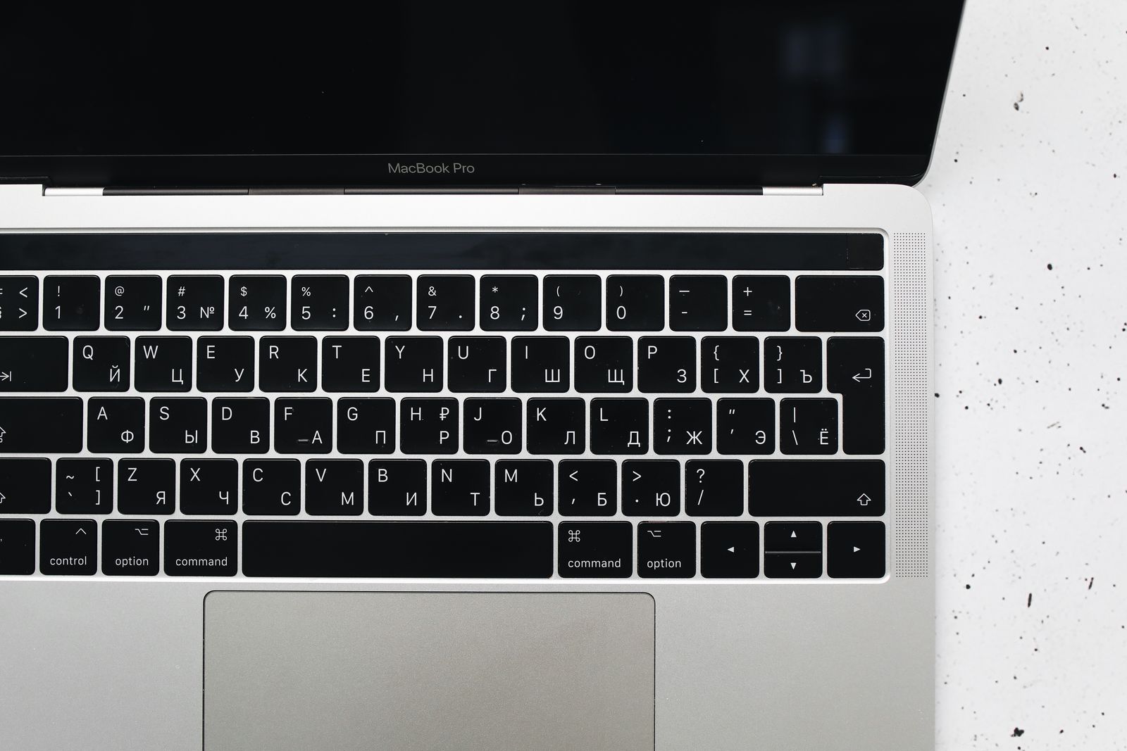 Tastiera e trackpad del MacBook Pro